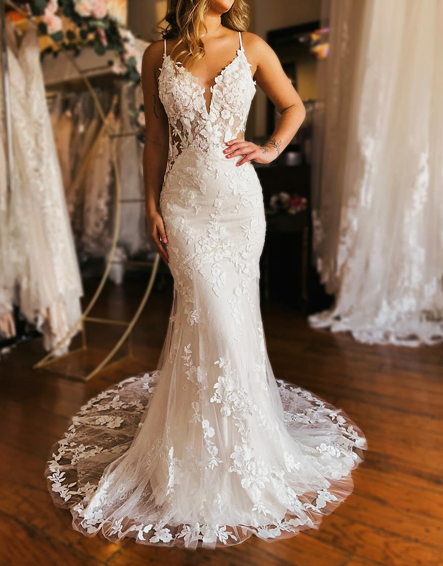 Luolandi Ivory Gorgeous Applique Sheath Mermaid Floor Length Wedding Dress V-neck Beautiful